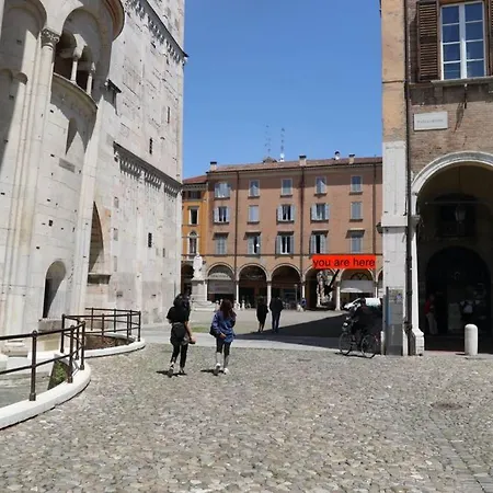 La Casa In Via Della Torre Апартаменти *
