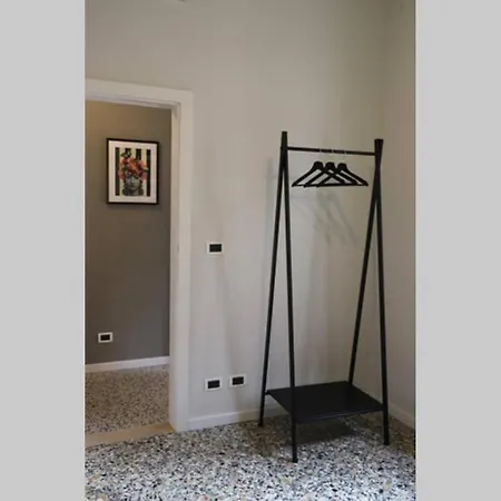 La Casa In Via Della Torre Апартаменти Модена