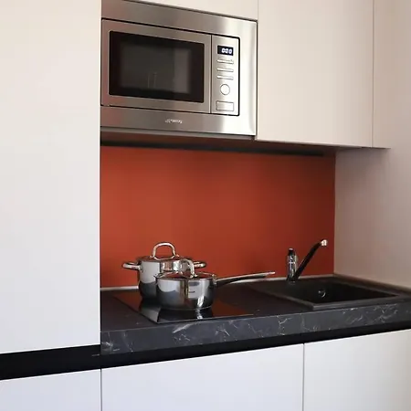 Апартаменти La Casa In Via Della Torre Модена