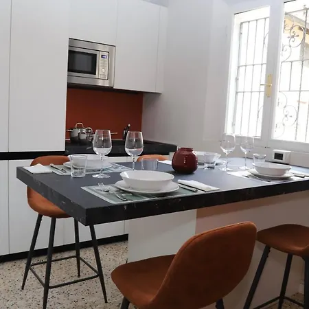 La Casa In Via Della Torre Апартаменти
